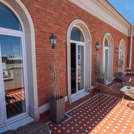 شقة Atico En La Gran Via Con Terraza مدريد المظهر الخارجي الصورة